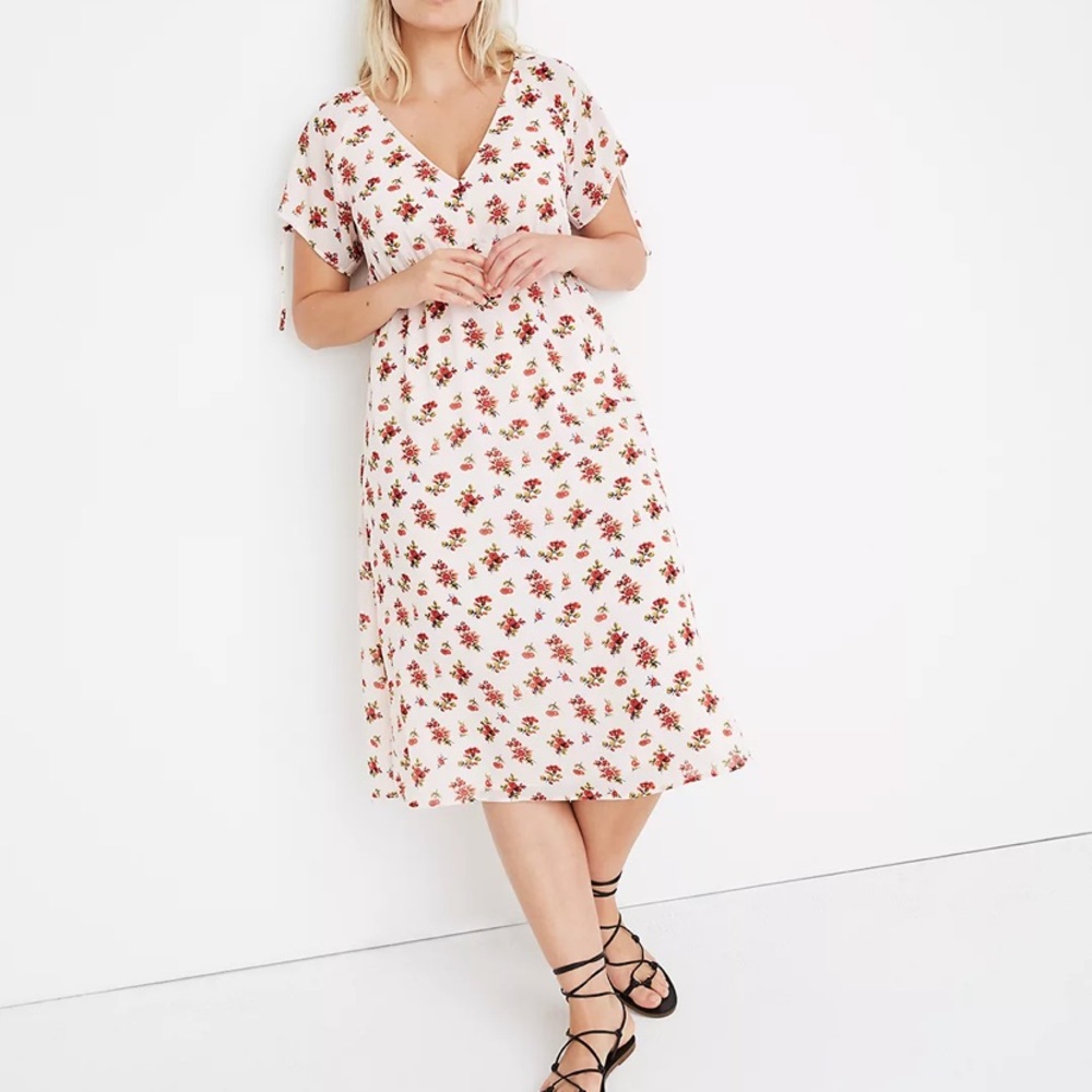 Madewell Tie-Sleeve Ruffle-Waist Midi Dress in Countryside Blooms